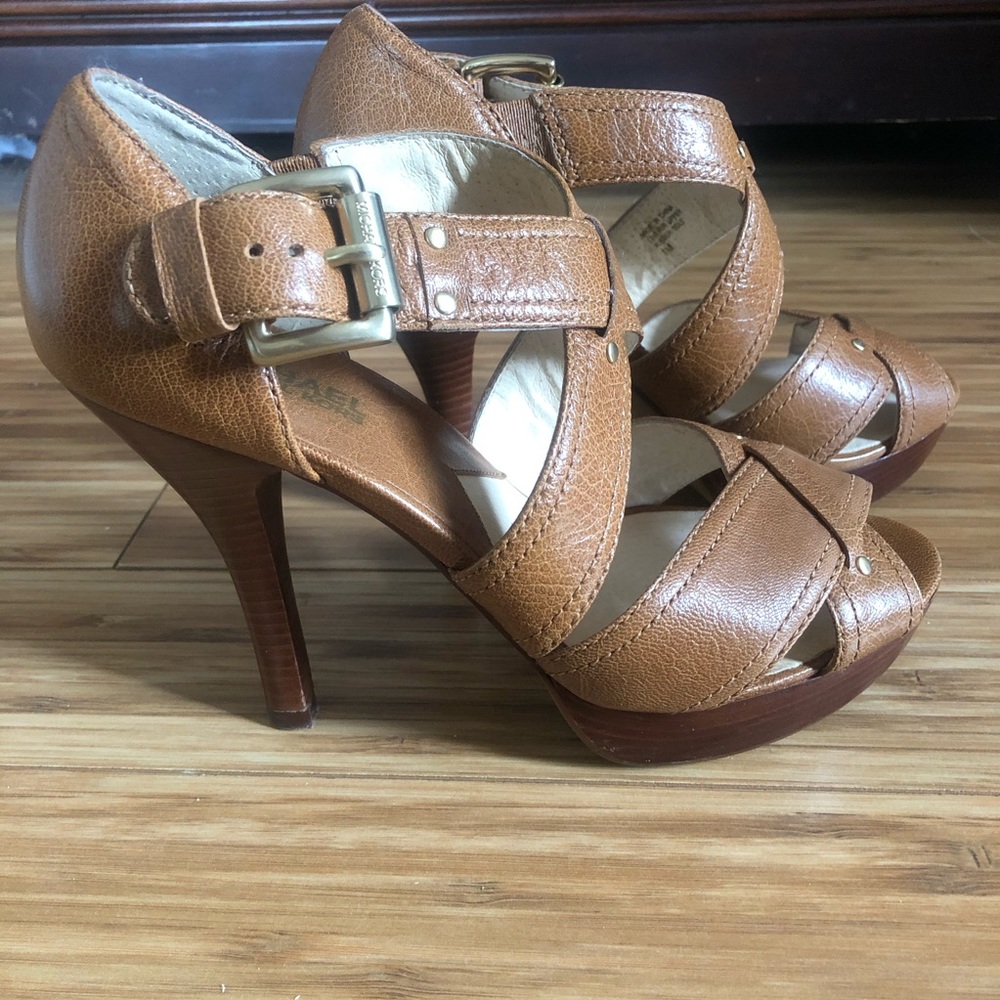 Michael Kors  Heels SIze 8